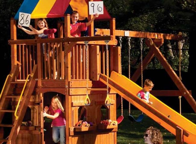 Pleasant Run Structures Flemington backyard swing set in New Jersey